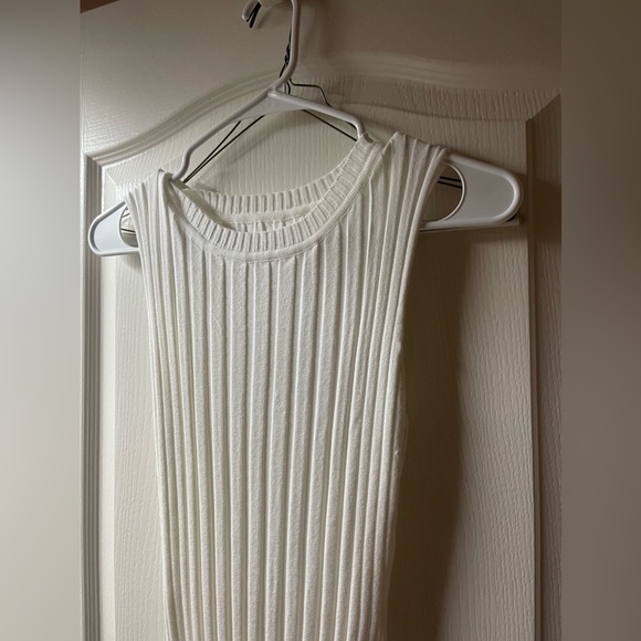 Commense knit pleated white dress - Picture 3 of 4